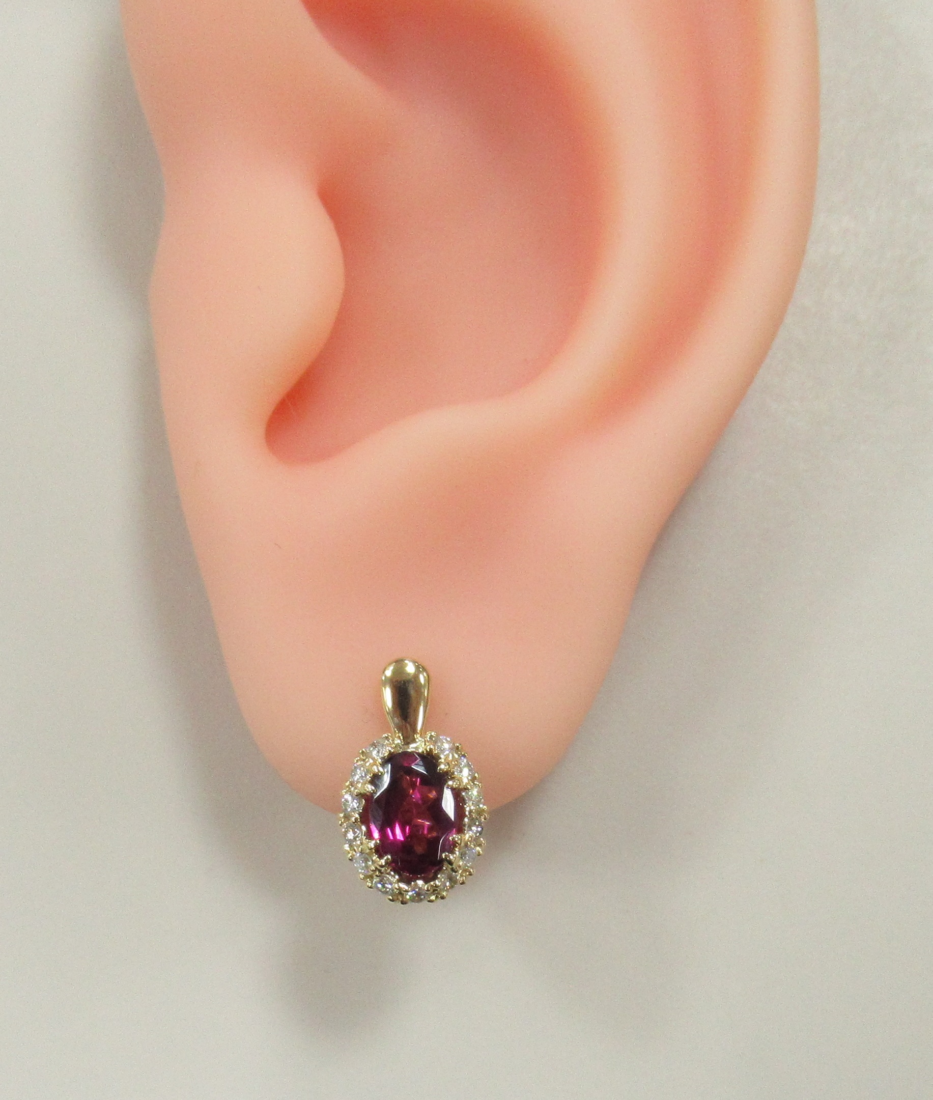 10519-000591 Серьги (Au 750)